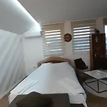 Hana Apartman 08